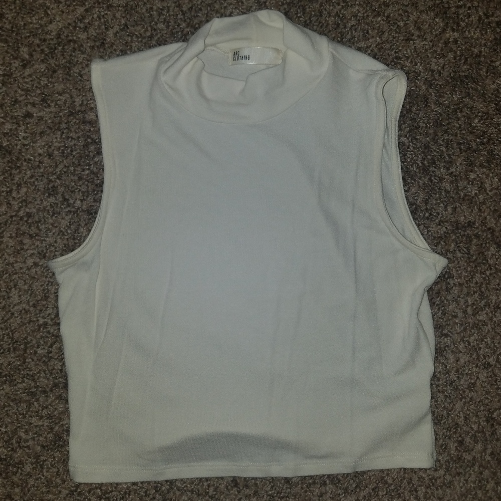 Never worn, Turtleneck crop top
